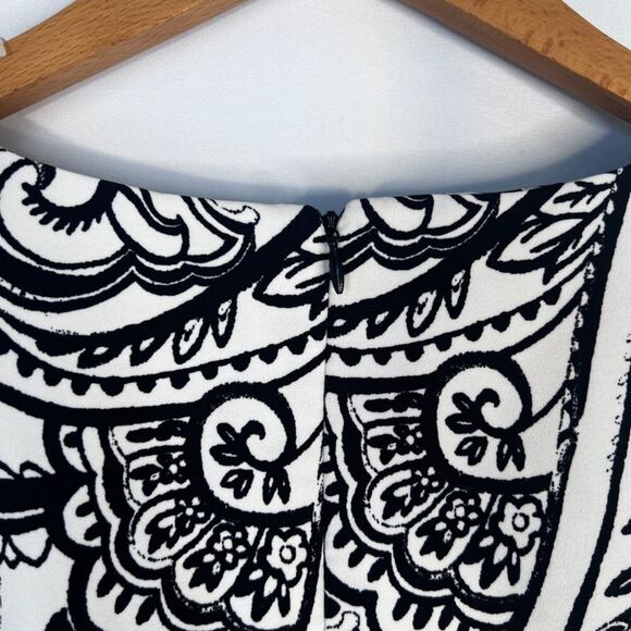 Dana Kay White & Blue Maximal Paisley Print Shift/Sheath Office Dress Size 8 - Picture 5 of 10